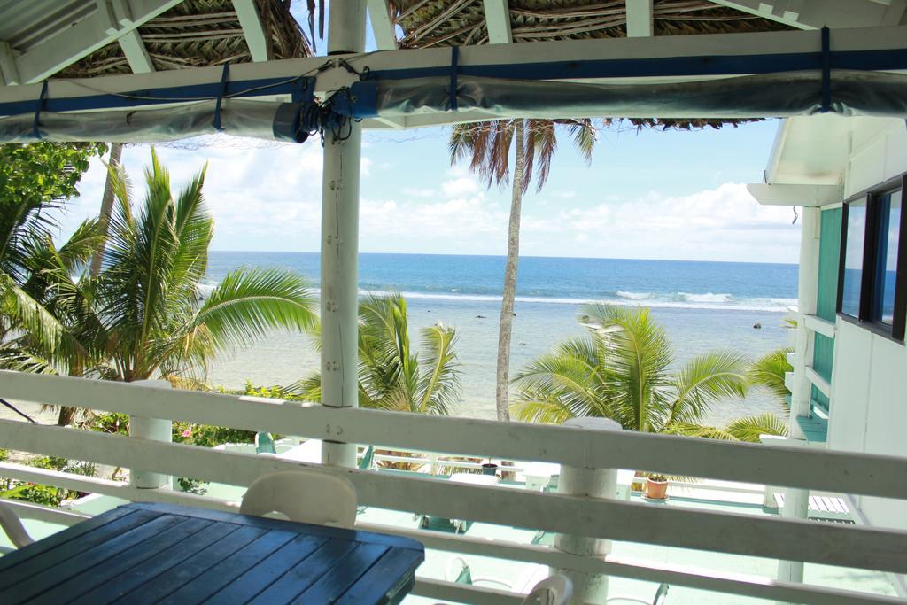 Paradise Inn Аваруа Екстериор снимка