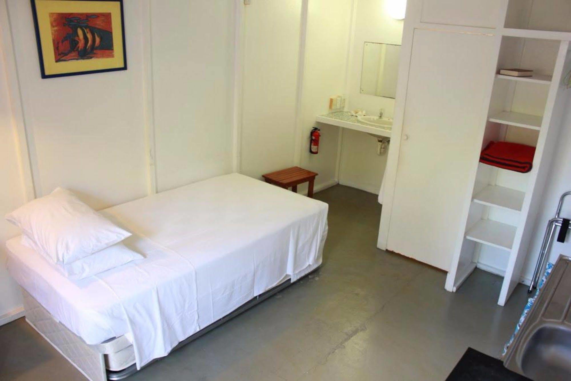 Paradise Inn Аваруа Екстериор снимка