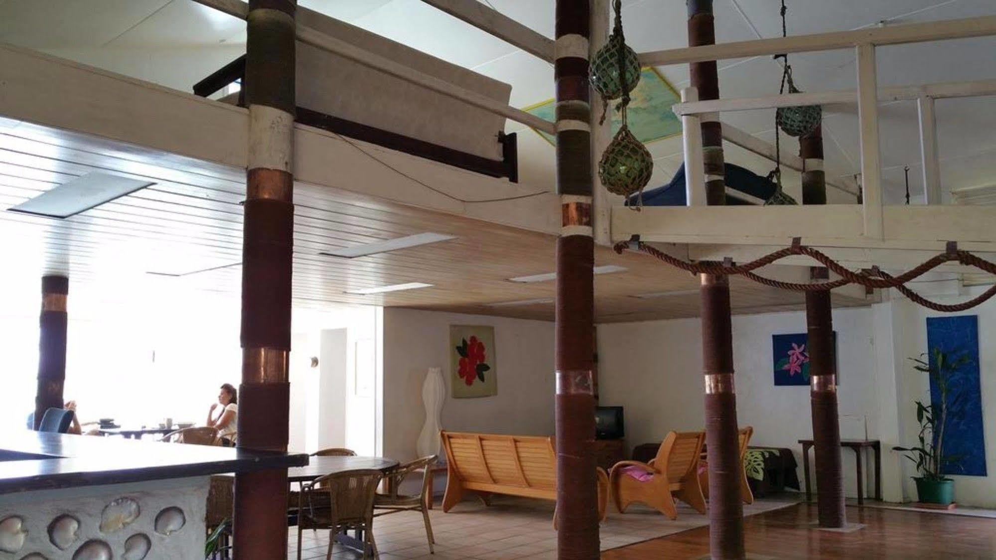 Paradise Inn Аваруа Екстериор снимка